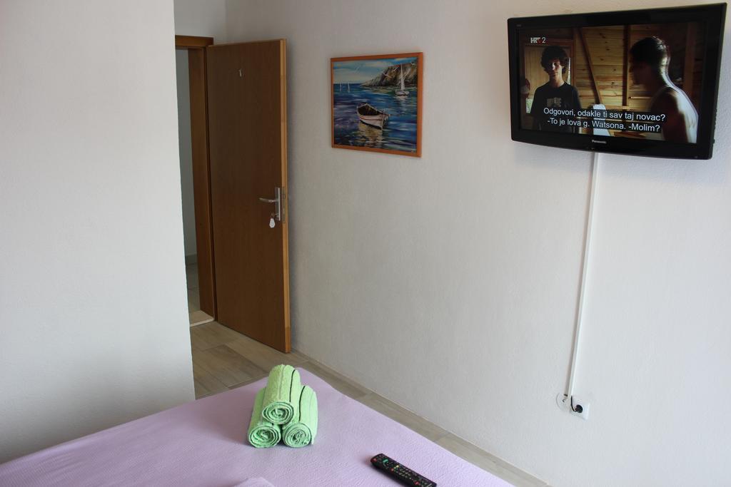 Guest House Put 内乌姆 外观 照片