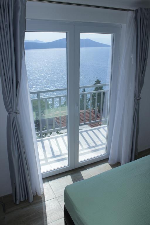 Guest House Put 内乌姆 外观 照片
